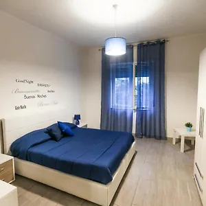 habitat-luxury-home-napoli-centro.hotels-amalfi.com/